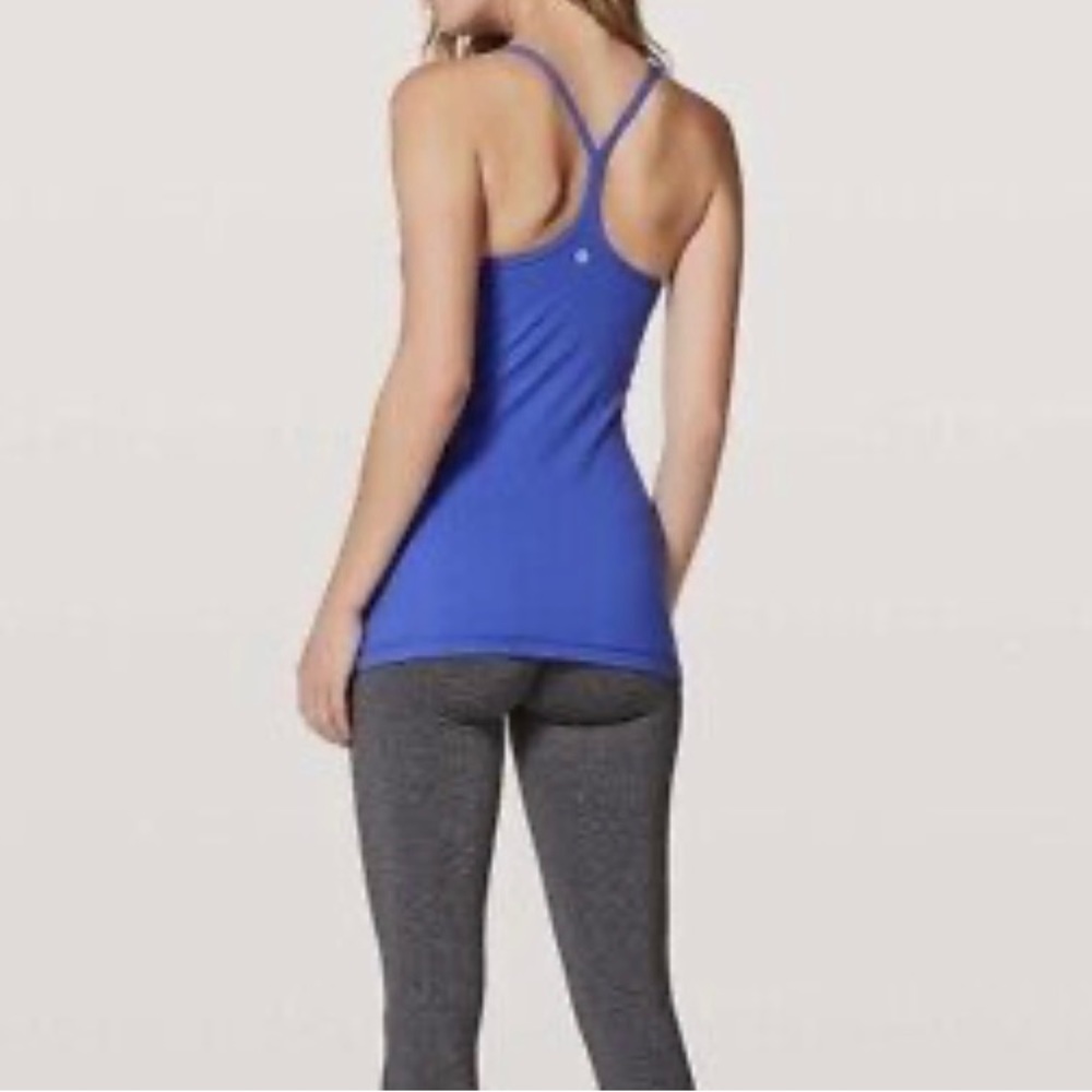 Lululemon tank top Brad built in size 6.
